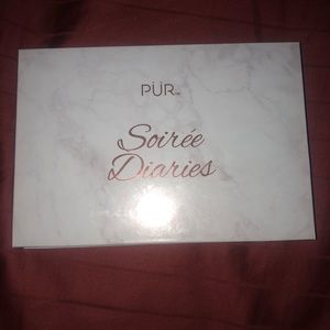 PUR Cosmetics Soirée Diaries Palette